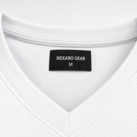 Jersey Sepak Bola Amerika Kustom V-Neck Lengan Pendek Pakaian Olahraga Hijau Dewasa Kaos Penyerap Keringat Cepat Kering Ramah Lingkungan