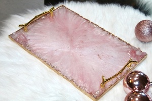 Plateau en résine fait main à thème quartz rose, plateau en résine époxy avec bord en quartz rose, plateau en résine blanc et rose avec peinture dorée et - Product Image 5