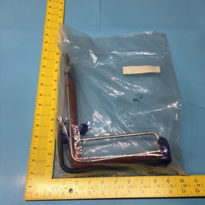 Injecteur de collecteur Watkins-Johnson WJ 985417-001-E - Équipement et pièces semi-conductrices de renommée mondiale à confiance - Product Image 1
