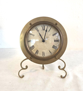 Reloj de Mesa Vintage de Latón Antiguo con Esfera de Números Romanos, Reloj de Escritorio Decorativo Marítimo, Reloj de Oficina Náutico Clásico - Product Image 2
