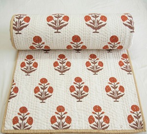Colcha Kantha de Algodón con Estampado Floral Tradicional Hecha a Mano, Reversible, para Todas las Estaciones, Lavable, Estilo Vintage, 60x90 Pulgadas - Product Image 2