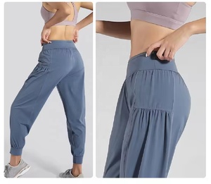 Vente en gros Pantalons de fitness évasés en dentelle de haute qualité pour femmes Pantalons d'entraînement de yoga Taille haute en polyester/nylon respirant - Product Image 5