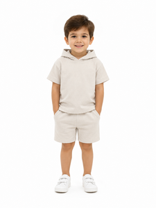 Ensemble T-shirt à capuche et short beige pour enfants, en coton doux, tenue coordonnée, vêtements décontractés d'été pour garçons, ensemble de sweat à capuche élégant pour enfants, confortable - Product Image 1