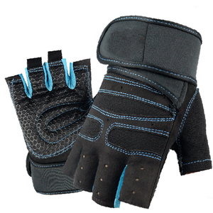 Gants de fitness demi-doigts noirs respirants antidérapants avec sangle de poignet réglable pour la musculation et l'entraînement en salle de sport unisexe - Product Image 5
