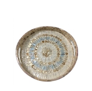 Wholesale Handmade <b>Round</b> Rattan Serving Tray With Mother Of Pearl Inlay <b>Wicker</b> Decorative Coffee Table <b>Basket</b> For Home Decor - Product Image 4