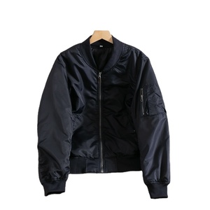 2024 nuevo Otoño Invierno prendas de vestir impermeable para hombres y mujeres chaqueta Bomber gruesa cálida poliéster nailon bordado béisbol no tejido - Product Image 3