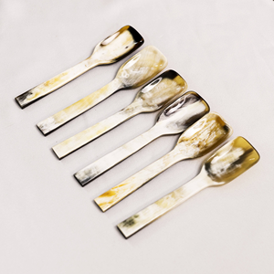 Nouveaux ustensiles de cuisine exquis en corne de buffle, cuillère à caviar artisanale personnalisée pour le service en cuisine, artisanat naturel - Product Image 3