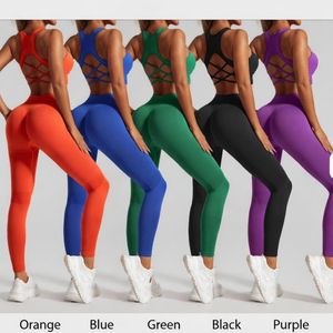 Conjunto de Yoga Sostenible sin Costuras, Leggings de Cintura Alta y Top Corto, Ropa Deportiva para Gimnasio, Venta al por Mayor, OEM y ODM, Conjunto de Yoga Informal Personalizado - Product Image 3