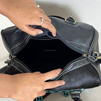 Tas Selempang Kulit Asli Gaya Rodeo Vintage Barat Bermotif Kotak-kotak Unisex, Dapat Disesuaikan, Kapasitas Besar
