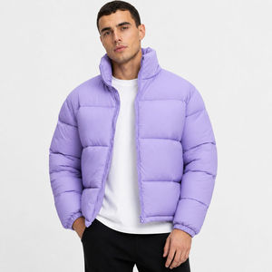 Doudoune matelassée premium pour homme, couleur lilas, col montant, fermeture éclair intégrale, légère et isolante, pour l'extérieur et les loisirs. - Product Image 1