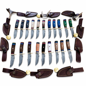 Cuchillo de caza personalizado DIY OEM hecho a mano de acero de Damasco con mango de madera y funda de cuero. - Product Image 4