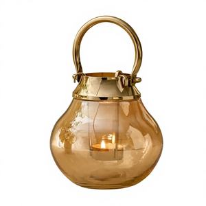 Farol Decorativo de Vidrio Ámbar con Asa de Metal Dorado, Portavelas Ecológico sin Plomo para Velas de Té, Ideal para Navidad y Pascua - Product Image 1