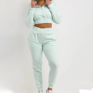 Conjunto Deportivo para Mujer, Color Verde Menta, Sudadera Corta con Cremallera, Pantalones Joggers de Color Sólido, Manga Larga, Transpirable, Ropa Casual de Primavera, Personalizable - Product Image 1