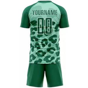 Tenues de football personnalisées en gros pour hommes et femmes, ensemble maillot et short blancs à transfert thermique, 100 % polyester, collection 2025 - Product Image 3