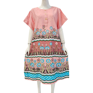 Vêtements de nuit pour femmes, imprimé floral, col rond, manches trois quarts, longueur complète, ample, été, rayonne, décontracté, respirant, tissu non tissé doux - Product Image 4