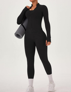 Ensemble de yoga 2 pièces pour femme : Leggings taille mi-haute et crop top, noir uni, sans couture, respirant, antibactérien, tenue d'entraînement longue - Product Image 4