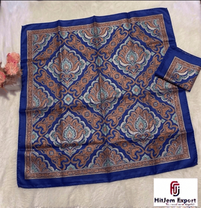 Pañuelo de satén personalizado con diseño impreso, fabricante OEM ODM con etiqueta privada para promoción de marca corporativa y regalos. - Product Image 4