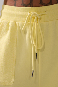 Ensemble 2 pièces en molleton jaune à capuche pour femme, coupe ample, manches longues, décontracté, toutes saisons, sweat-shirt et pantalon de jogging avec bordure en fourrure - Product Image 4