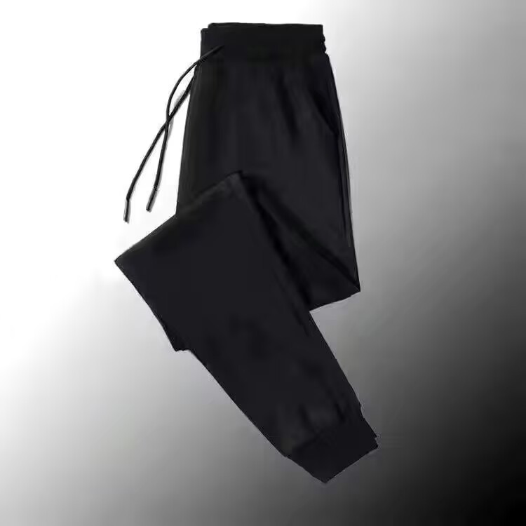 Pantalones deportivos negros