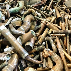 Matériaux en cuivre et zinc pressés, y compris des ferrailles de laiton à faible teneur en impuretés, pour les acheteurs en gros et les usines de recyclage - Product Image 2