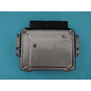 Santa Fe - ECU et modules informatiques d'occasion - 3913027820 - Product Image 3