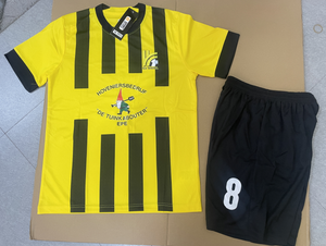 Wholesale Custom Soccer Wear Set Uniforms New Design Men Football Jersey <b>Cheap</b> Quick Dry Polyester Soccer Jerseys Set - Product Image 2