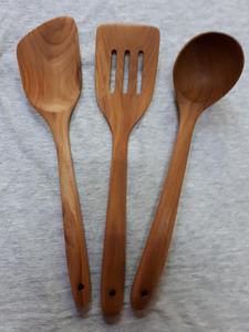 Grande spatule de cuisine en bois 100% écologique fabriquée en bois de teck, le bois le plus durable, sans danger pour les aliments, légère - Product Image 5