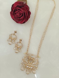 Elegante y Hermoso Juego de Collar y Aretes de León Chapados en Oro con Piedras Verdes para Mujer, para Boda - Product Image 2