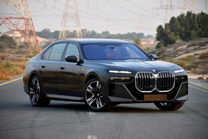 บีเอ็มดับเบิลยู ซีรีส์ 7 รุ่น 735I ปี 2026 ใหม่เอี่ยม ไม่เคยใช้งาน ไม่ทราบแรงม้า เครื่องยนต์ 6 สูบ 5 ที่นั่ง เกียร์อัตโนมัติ - Product Image 2