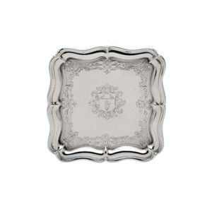 Bandeja de servir exclusiva de metal dorado estilo marroquí, plato decorativo redondo, bandeja de servir de metal de alta calidad a precio económico. - Product Image 4