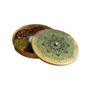 กล่องใส่เครื่องเทศทองเหลืองแบบดั้งเดิม พร้อมช่องใส่ของเก้าช่องในกล่อง กล่องใส่เครื่องเทศทองเหลืองทำมือพร้อมฝาปิดสำหรับใส่เครื่องเทศ - Product Image 1