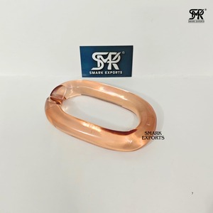 Elegante Adorno de Pared de Resina Acrílica con Eslabones de Cadena, Decoración Transparente para Interiores de Casas de Lujo - Product Image 2