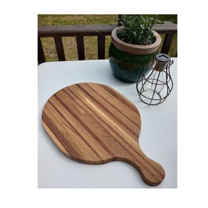 Planche à découper ronde en bois avec poignée, planche de service en bois naturel pour la cuisine - Product Image 6