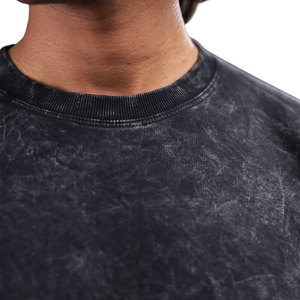 T-shirt personnalisé 2026 en coton 100% avec impression graphique, coupe oversize, effet délavé à l'acide et à la pierre, style vintage, pour homme - Product Image 2