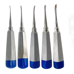 Lot de 5 - Élévateurs de racine apicale - Curettes de luxation - Courbés 1,5 mm, 2 mm, 3 mm, 4 mm, 5 mm |   Poignée légère de couleur bleue - Product Image 2