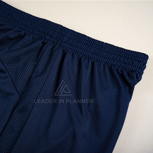 Nuova Collezione: Divisa da Calcio per Adulti di Alta Qualità, Traspirante e Personalizzabile per Uomo - Product Image 5