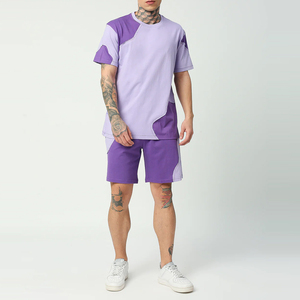Ensemble T-shirt à manches courtes col rond et short pour homme, couleur violette, coupe ample, respirant, tenue décontractée d'été - Product Image 1