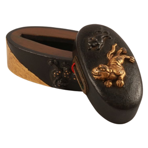 ชุดฟุจิคาชิระสมัยเอโดะของญี่ปุ่น ทำจากทองแดง ลายนาโนโกะ อิโรเอะ ลายสิงโตและเสือ ไม่มีตราประทับ - Product Image 1