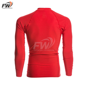 Camiseta de compresión MMA con protección UV UPF 50, logotipo personalizado, manga corta, impresión por sublimación para hombre - Product Image 6