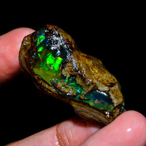 โอปอลเอธิโอเปียเกรด AAA แท้ 100% แบบหยาบ 5 ชิ้น คุณภาพระดับ Welo Fire Oily  รับรองโดยบุคคลที่สาม สำหรับทำเครื่องประดับ - Product Image 2