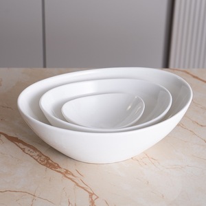 Bol ovale en céramique blanche en forme de bateau pour salade, fruits, desserts, pâtes – Vaisselle au design minimaliste et élégant, compatible lave-vaisselle, kit durable - Product Image 6