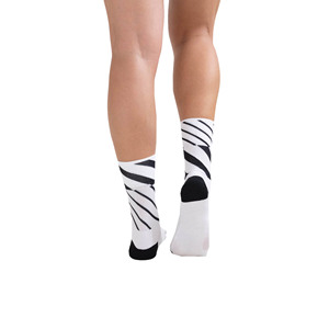 High Quality Thin Soft Eco-Friendly Breathable <b>Grip</b> <b>Socks</b> Hot Selling Custom Logo Sports Athletic Football Soccer OEM Service - Product Image 2