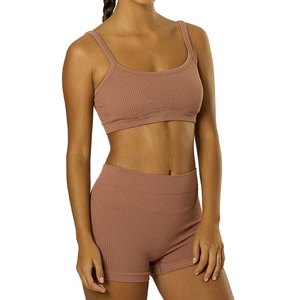 Conjunto de Yoga de 2 Piezas para Mujer, Top Corto con Tirantes Finos y Cuello Redondo, Pantalones Cortos de Cintura Alta, Color Sólido, Transpirable, Ecológico, Elástico - Product Image 3