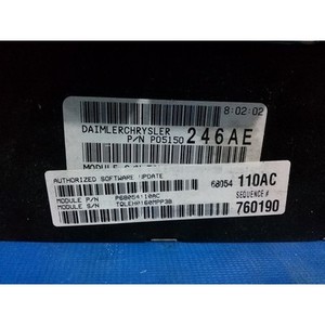 300 ECU y Módulos de Computación Usados 68054110AC - Product Image 2