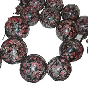 Venta al por mayor de alta calidad, esfera de cristal de piedra pulida Natural, Bola de granate rojo para decoración, esfera de granate
