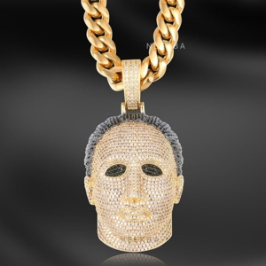 Pendentif Michael Myers glacé - Pendentif en argent sterling 925 avec moissanite, pendentif en argent 925 fait main - Sans nickel et respectueux de la peau - Product Image 6