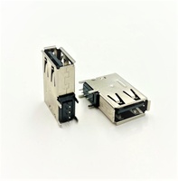 Conector USB 2.0 Hembra de 90 Grados, Modelo 1421A4-23D1-52R de la Marca LITE, Personalizado, con Terminación de Soldadura en Ángulo Recto, Cumple con RoHS