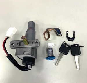 Juego de Llaves Originales NIU OEM, Interruptor Principal, Bloqueo para Scooter Eléctrico NQi / Serie N, 20703001 - Product Image 3