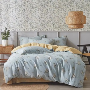 Parures de lit de luxe super chaudes avec motifs 3D de petites fleurs sculptées - Product Image 6