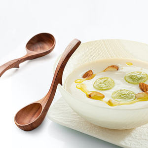 Cuchara Coladora de Madera Artesanal, Práctica y Duradera, con Mango Largo para Sopa Ramen, Hot Pot y Fiestas, Venta al Por Mayor - Product Image 6